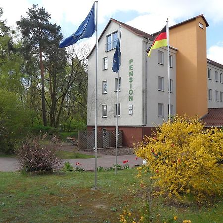 Landguthotel Hotel-Pension Sperlingshof Dallgow-Doeberitz Zewnętrze zdjęcie